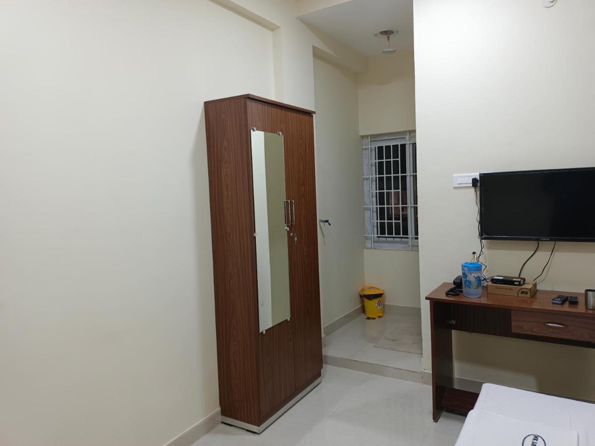 Nk Lodge Coimbatore Extérieur photo